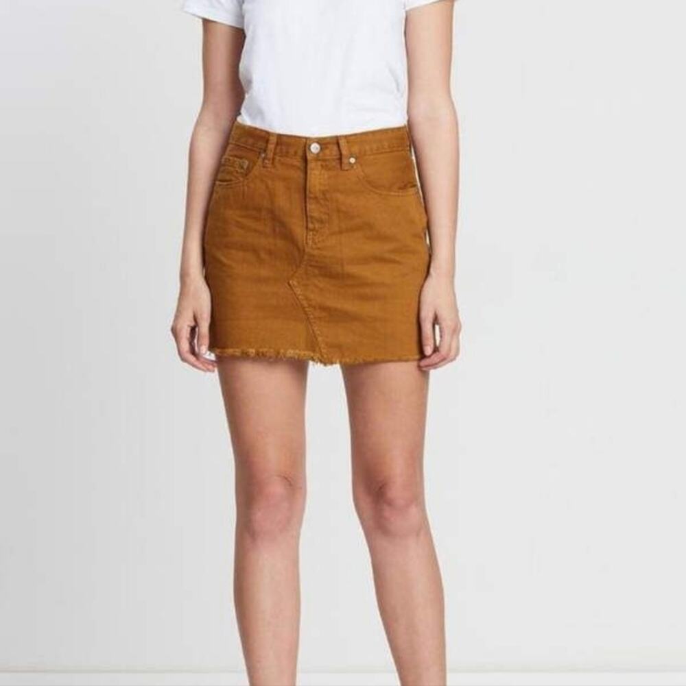 NWT Neon Blonde Tease Distressed Denim Skirt 25 Wild Honey Yellow Button Front